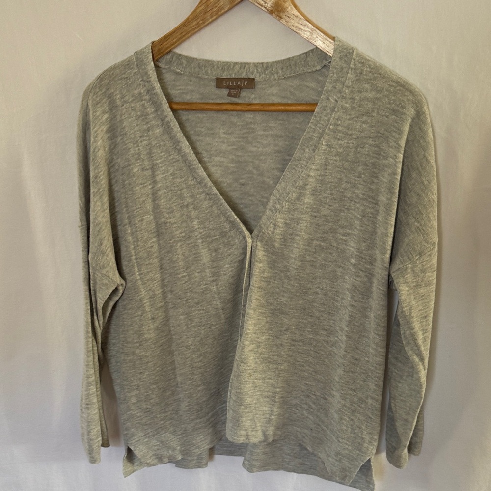 Lilla P Heather Gray V-Neck Pullover Sweater